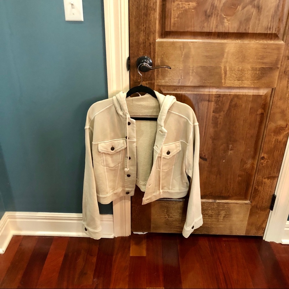 Free People tan jacket with flare sleeves
